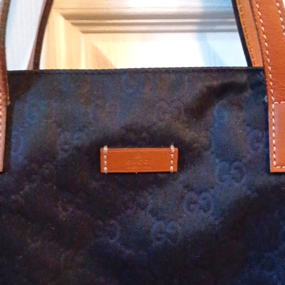 Gucci GG *Rare* Black Canvas w/Brown Leather Handle Tote Bag - Picture 2 of 8